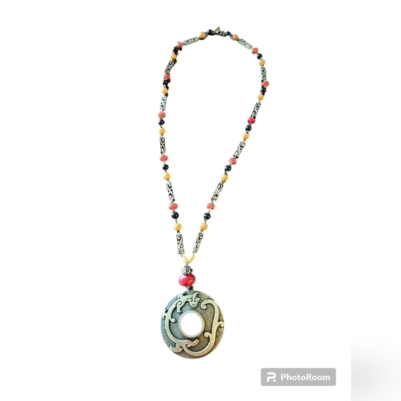 August Max jewelry 20 inch long beaded necklace. - Picture 1 of 12